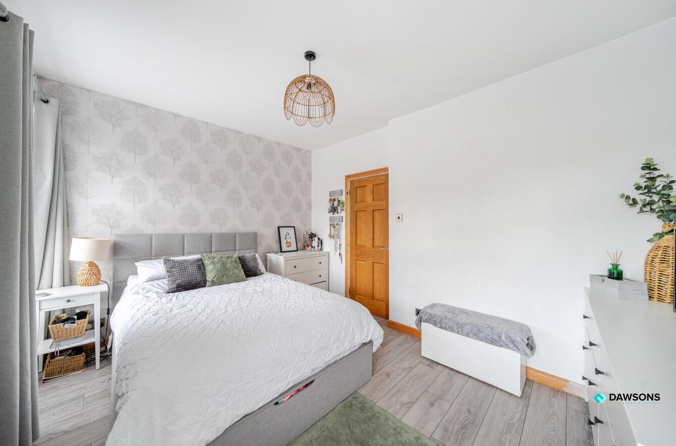 Llandafen Road, Llanelli, SA14 9BD